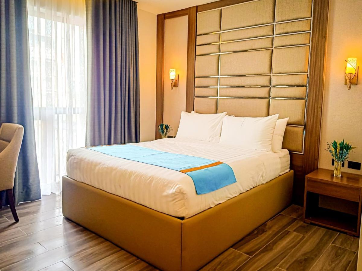 El Vistra Hotel